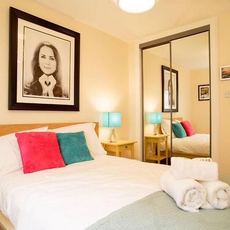 Altido Lovely Apartment For 4 With Free Parking Edimburgo Exterior foto