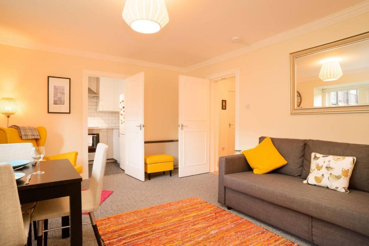 Altido Lovely Apartment For 4 With Free Parking Edimburgo Exterior foto