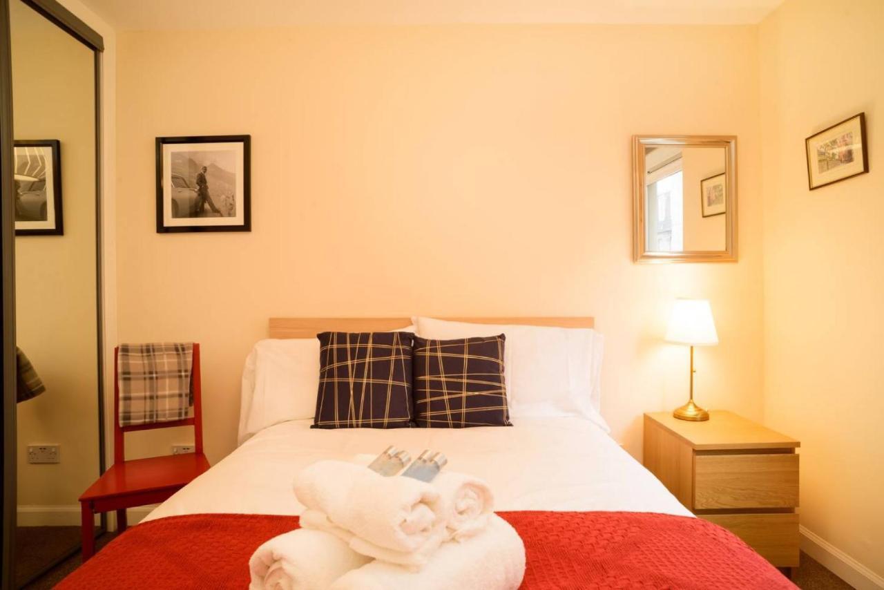 Altido Lovely Apartment For 4 With Free Parking Edimburgo Exterior foto
