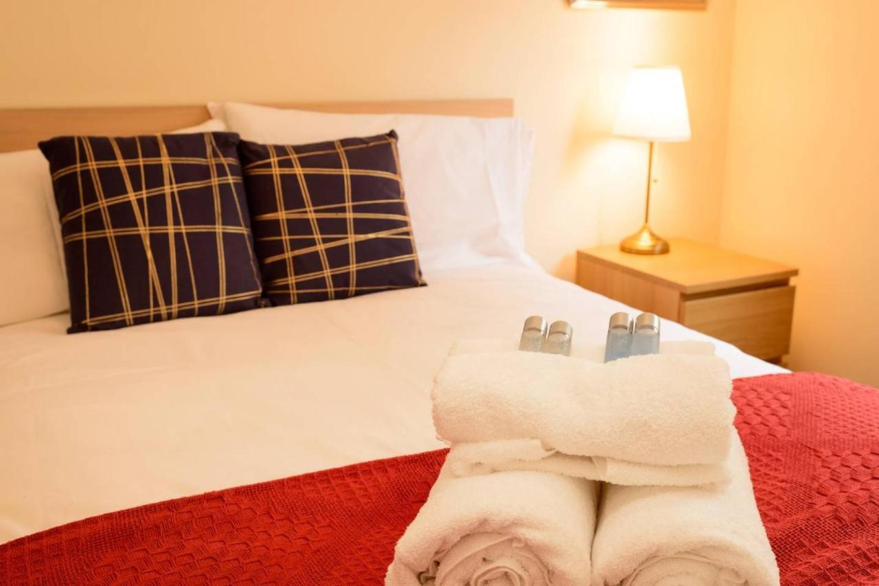 Altido Lovely Apartment For 4 With Free Parking Edimburgo Exterior foto